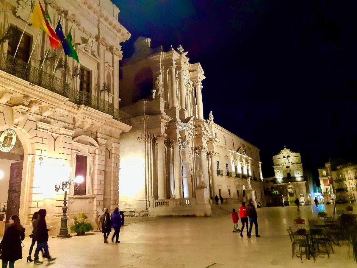 Incantevole Appartamento In Palazzo Storico Ortigia Syracuse Ngoại thất bức ảnh