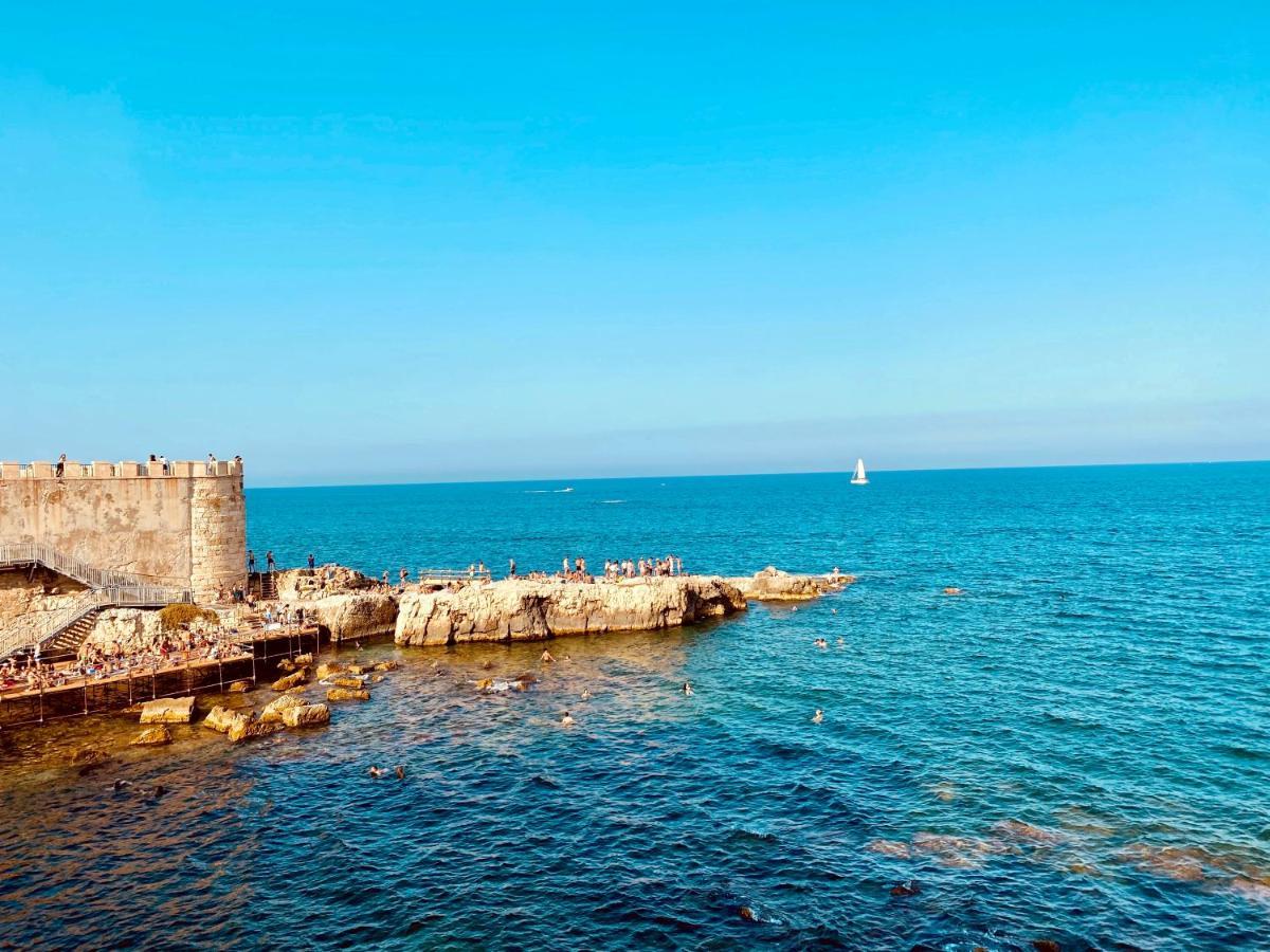 Incantevole Appartamento In Palazzo Storico Ortigia Syracuse Ngoại thất bức ảnh