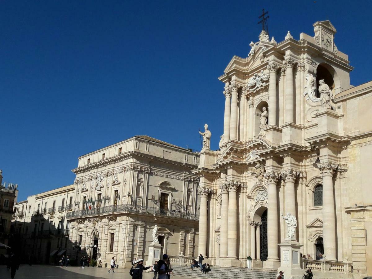 Incantevole Appartamento In Palazzo Storico Ortigia Syracuse Ngoại thất bức ảnh