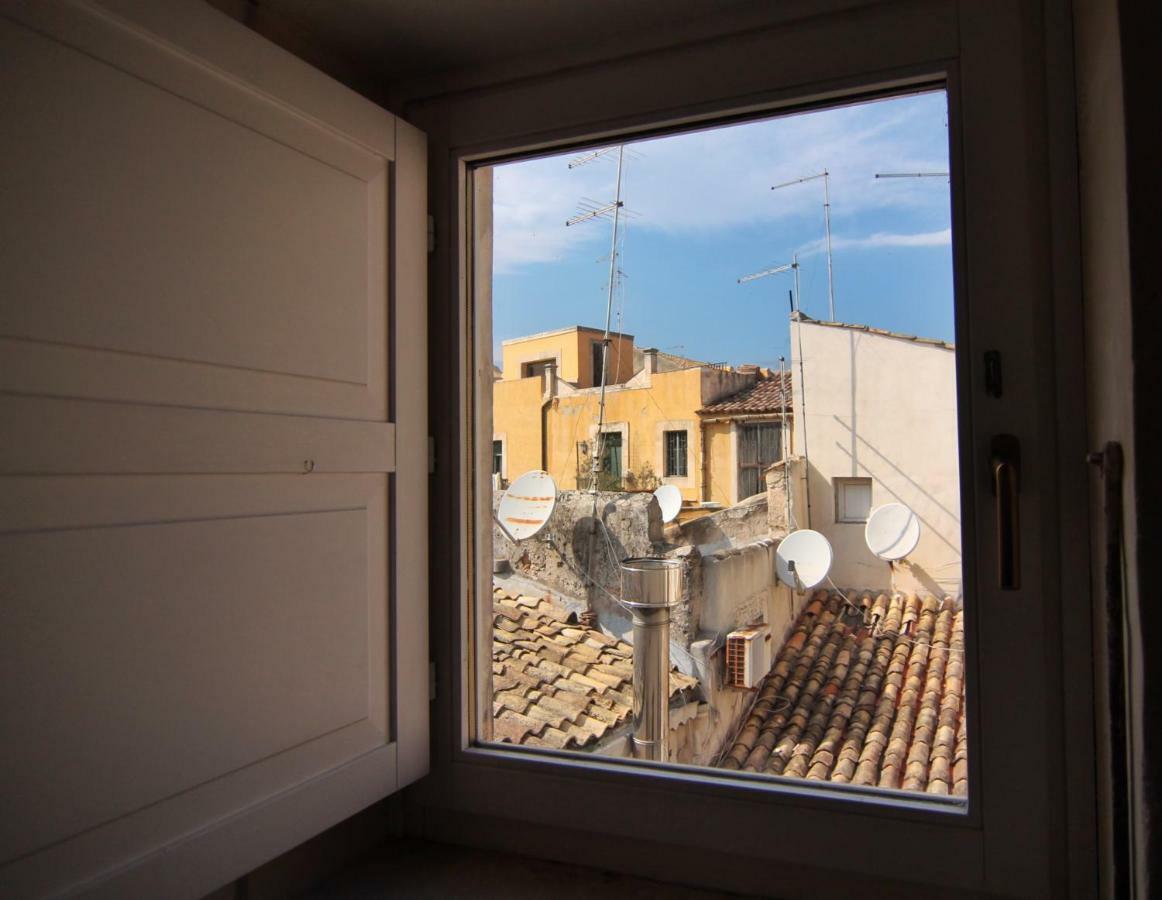 Incantevole Appartamento In Palazzo Storico Ortigia Syracuse Ngoại thất bức ảnh