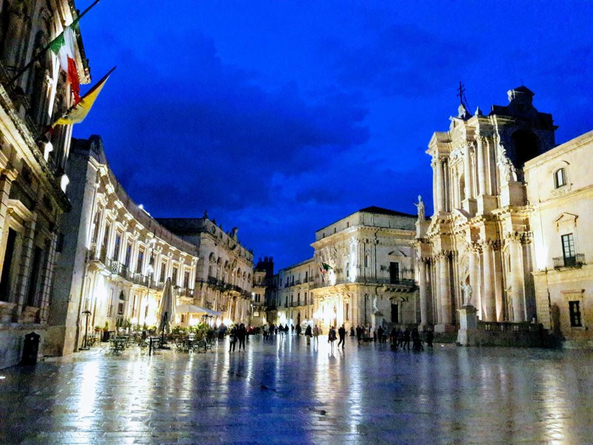Incantevole Appartamento In Palazzo Storico Ortigia Syracuse Ngoại thất bức ảnh