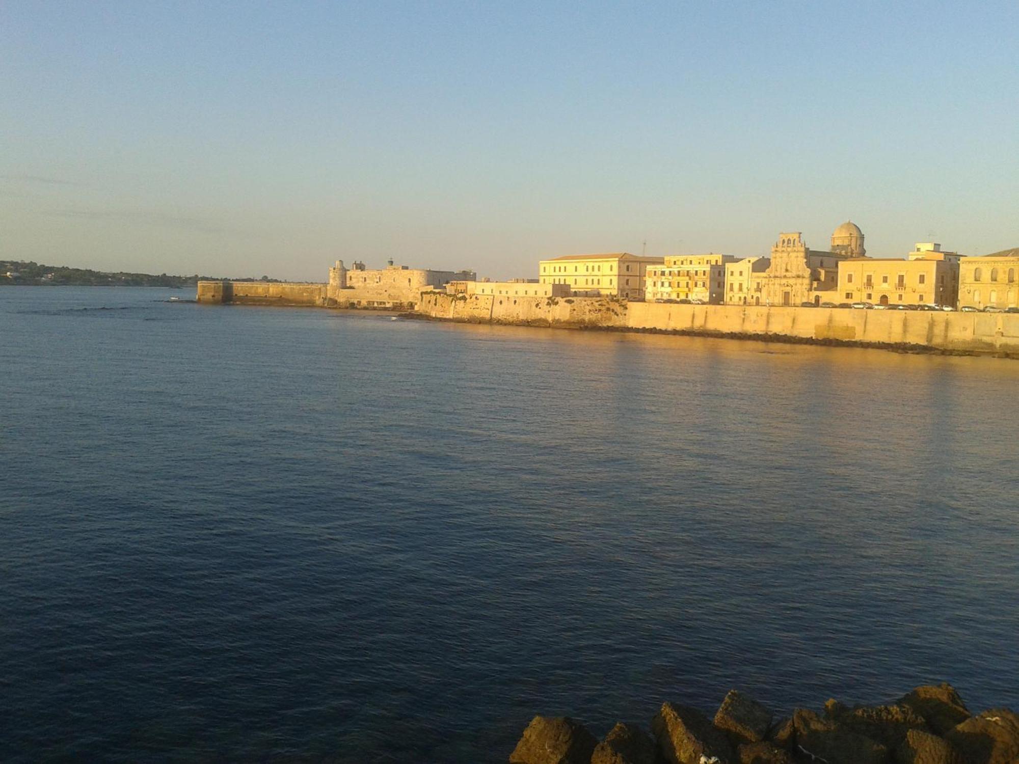 Incantevole Appartamento In Palazzo Storico Ortigia Syracuse Ngoại thất bức ảnh